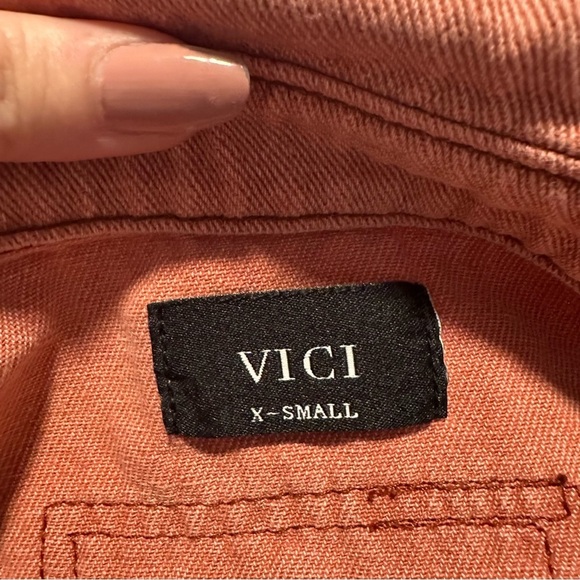 Vici thinking out loud distressed shacket - Picture 6 of 6